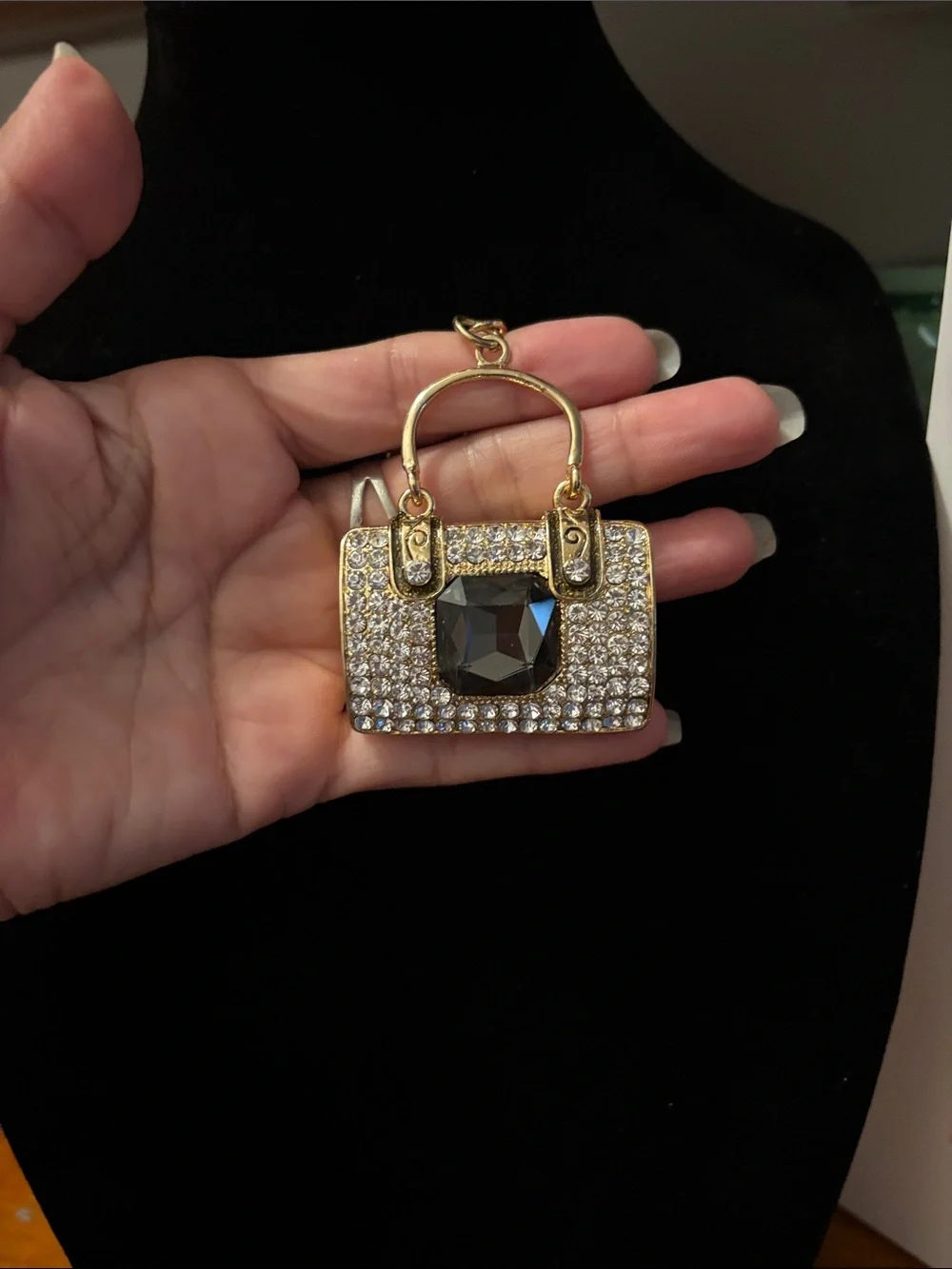 Gold Crystal Mini Purse Keychain - Elegant Women's Accessory - Picture 2 of 3